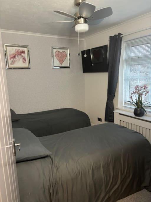 فيلا Clarke'S Airbnb رذينج المظهر الخارجي الصورة